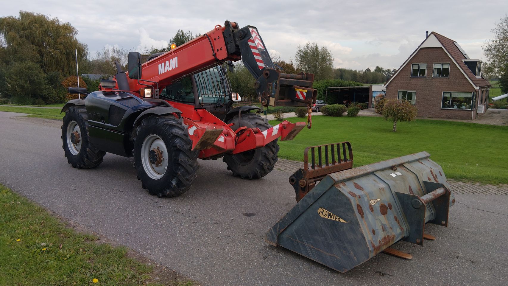 Nette complete Manitou MT1030 1e eigenaar zeer weinig uur
