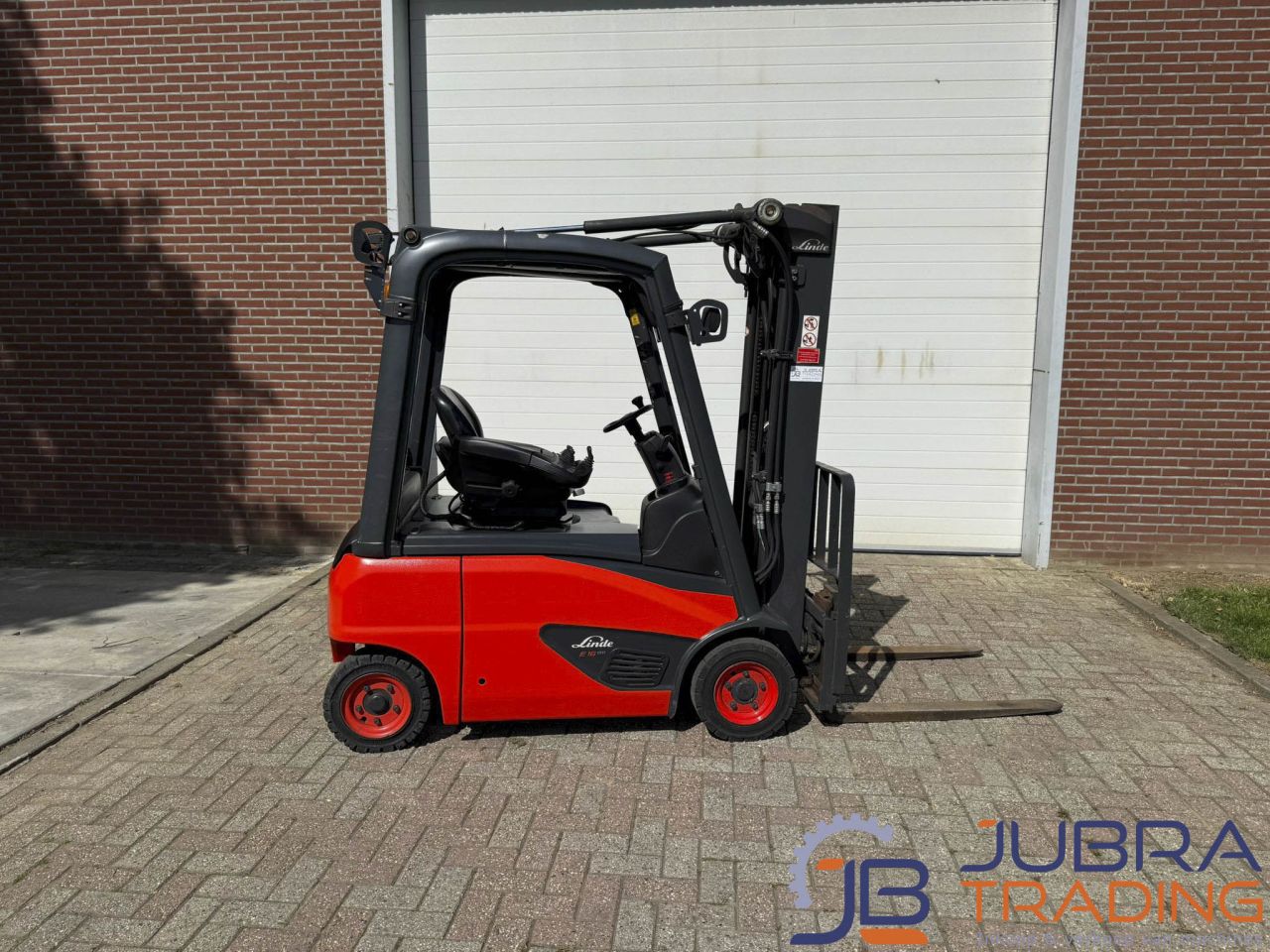 Linde E16P-02 Electric Forklift | 2020 | 11300H | 1.6T | 4.62M