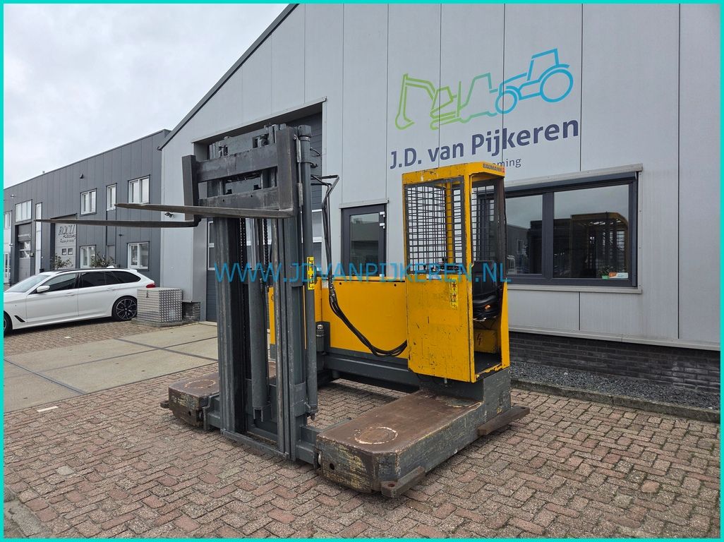 Baumann EVS30 3000kg 4-weg + triplex6m + freelift