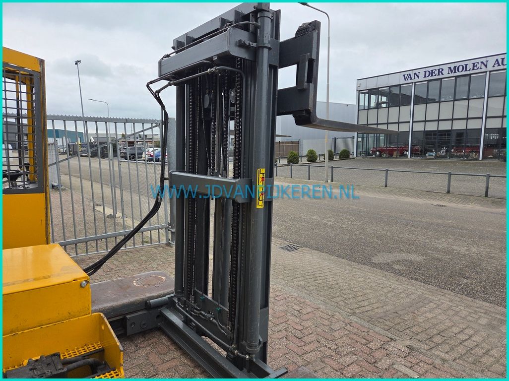 Baumann EVS30 3000kg 4-weg + triplex6m + freelift