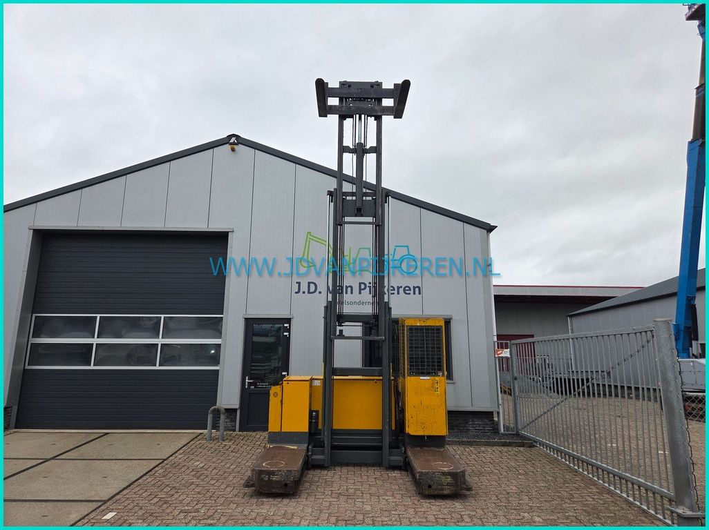 Baumann EVS30 3000kg 4-weg + triplex6m + freelift