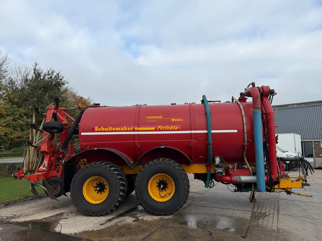 Schuitemaker Perfekta 200 Vacuumtank Evers 20 m3 Giertank Freiberger Afgifte regeling Veenhuis