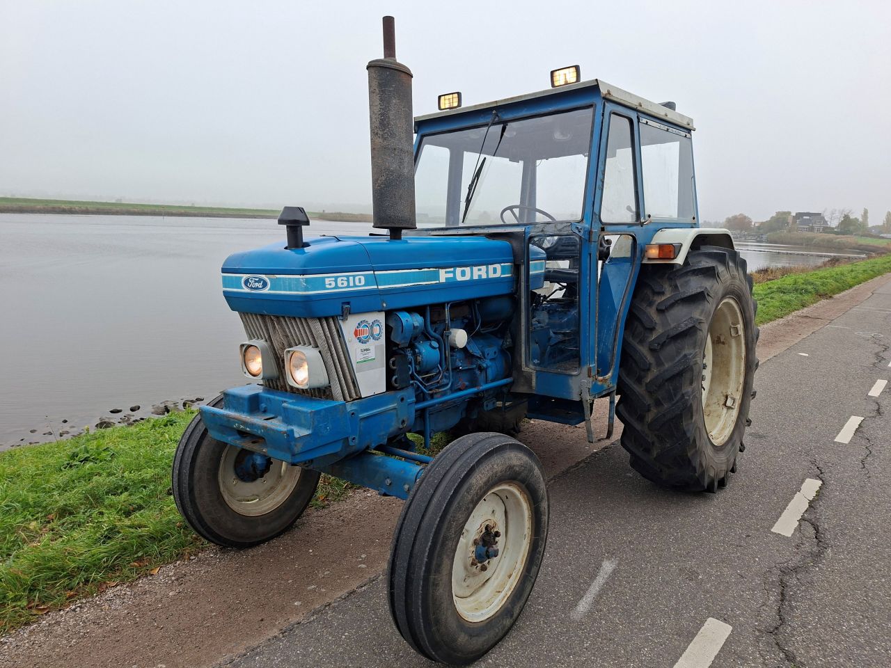 Ford 5610