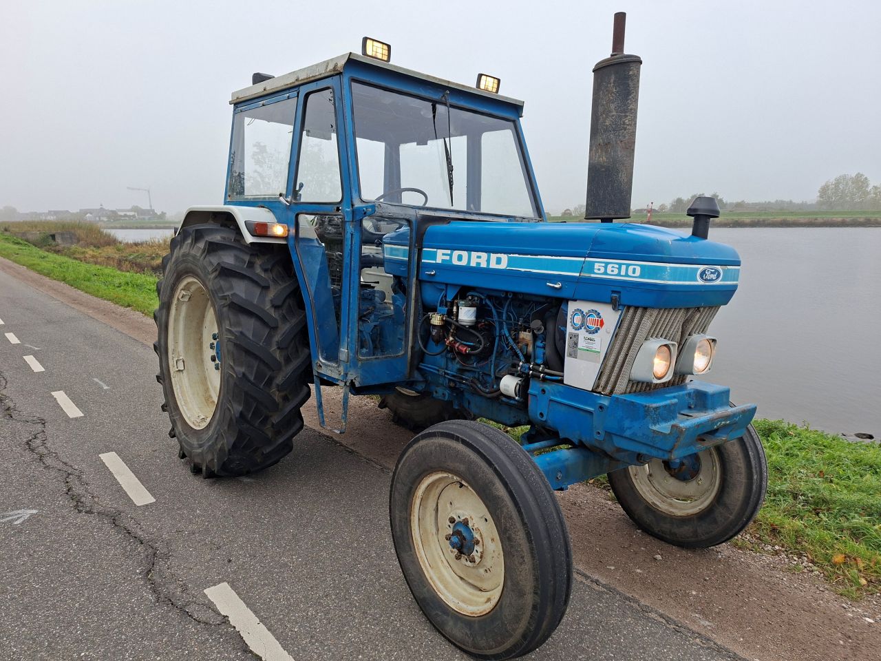 Ford 5610