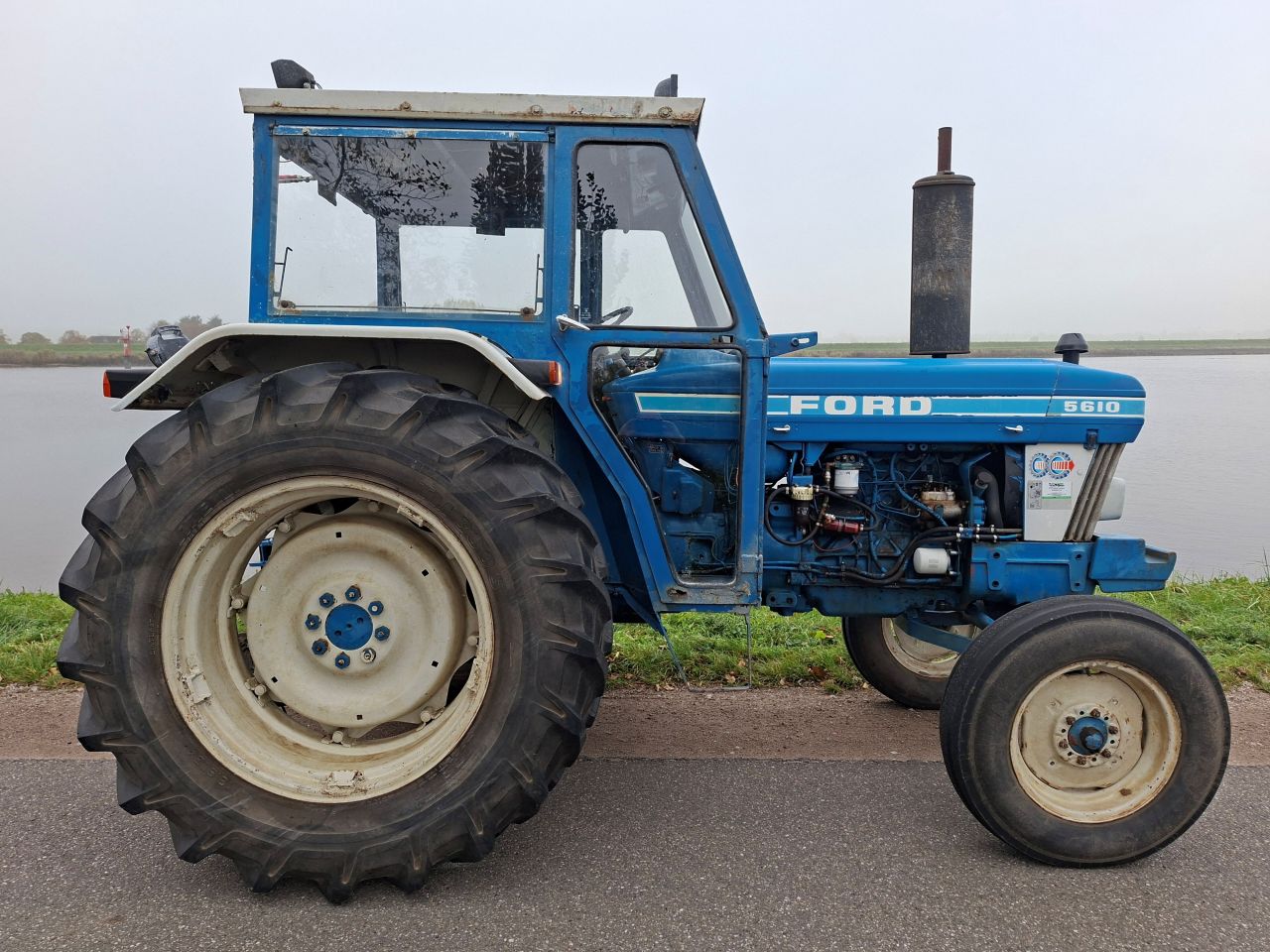 Ford 5610