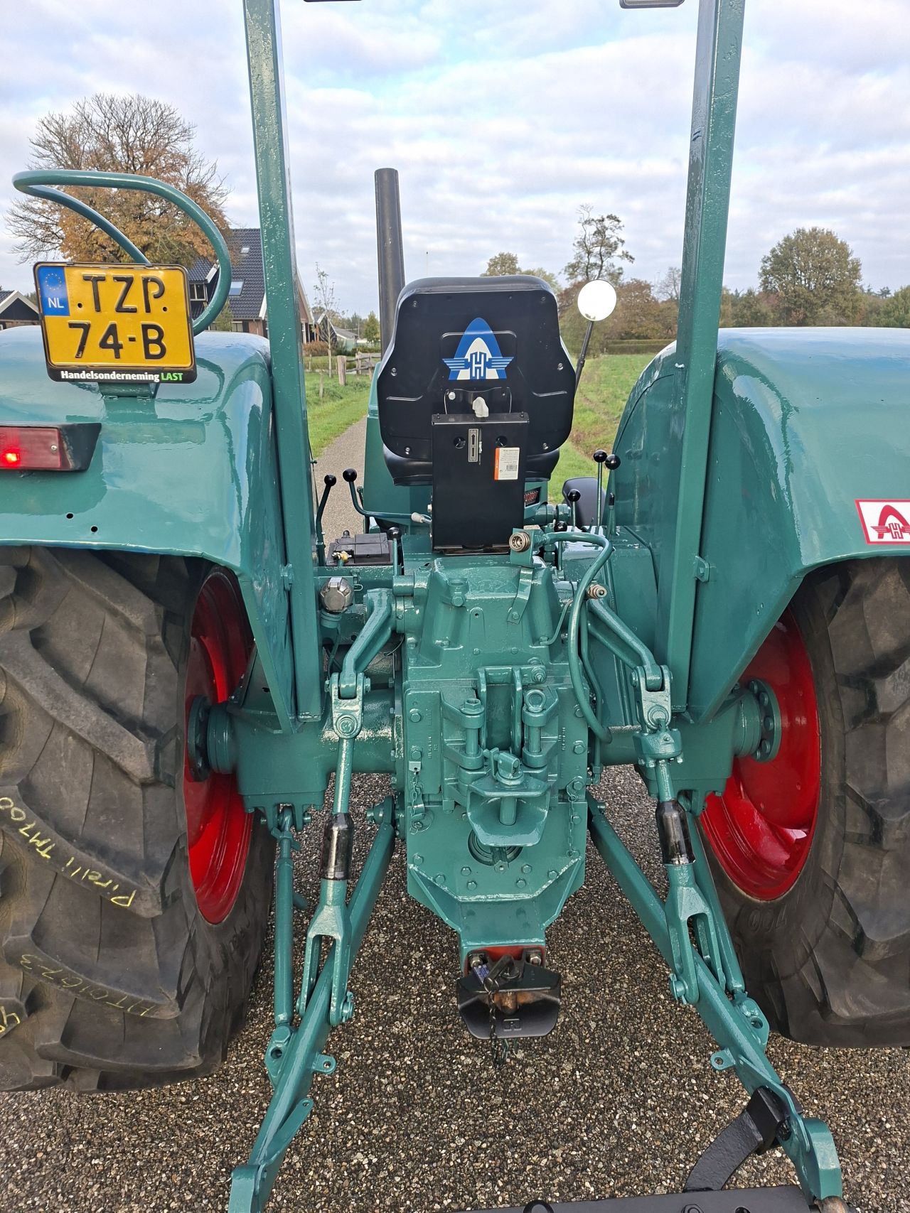 Hanomag Brilliant 601E | Refurbished | Nl Kenteken