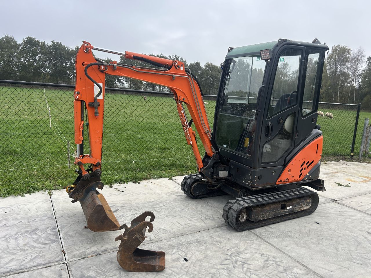 Leuke Hitachi ZX 18 (MARGE)