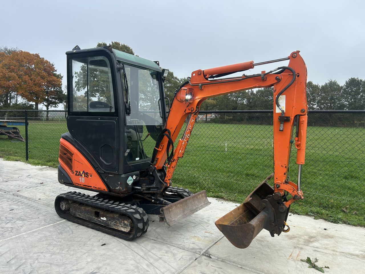 Leuke Hitachi ZX 18 (MARGE)