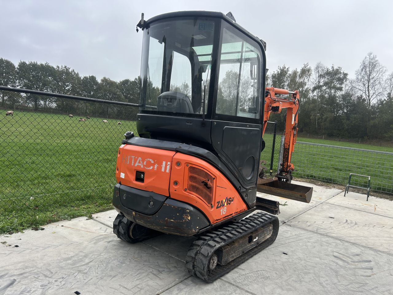 Leuke Hitachi ZX 18 (MARGE)