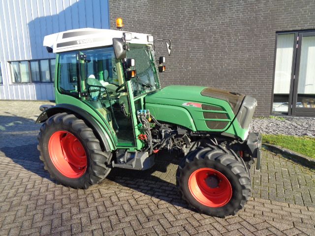 FENDT 211 F, baujahr 2014 ad Handelsonderneming Mark de Bresser