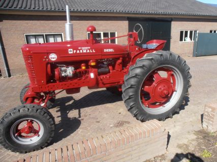 Farmall Super BMD
