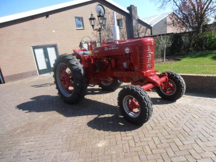 Farmall Super BMD