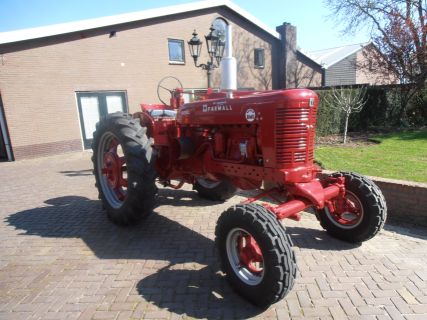 Farmall Super BMD