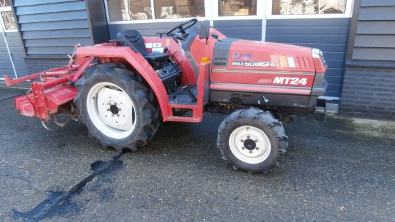 Mitsubishi T 24