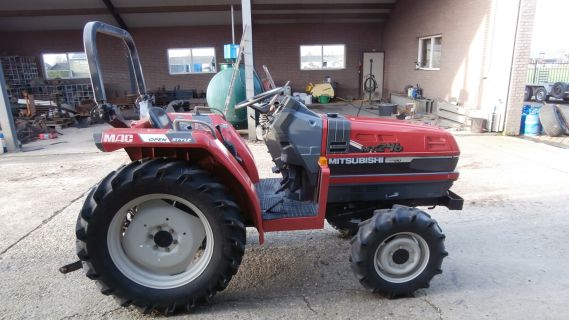 Mitsubishi T 24