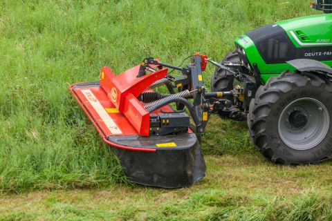 Vicon 332 XF frontmaaier